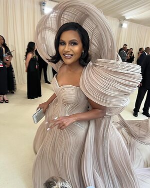 Mindy Kaling leaked photo #19