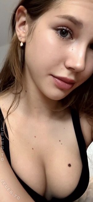 Minikrisss Nude Leaked Photo #59