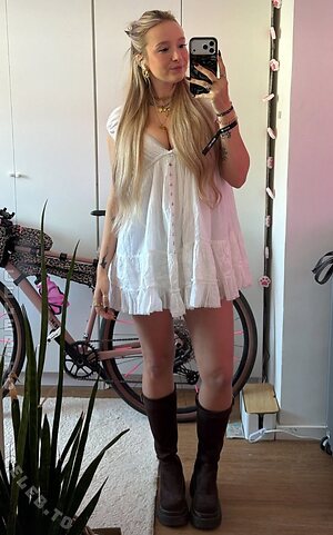 MinusElf Nude Leaked Photo #4