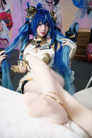 Mio leaked photo #18