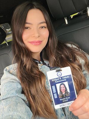 Miranda Cosgrove leaked photo #10