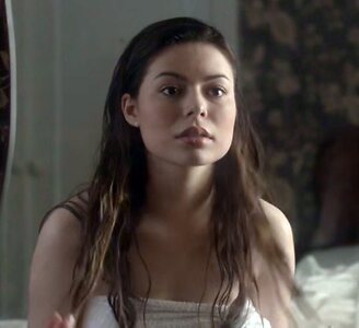 Miranda Cosgrove leaked photo #28