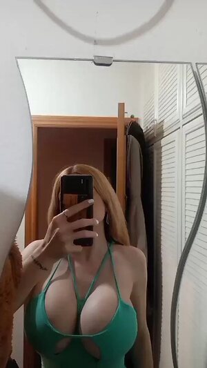 Mireia leaked photo #13