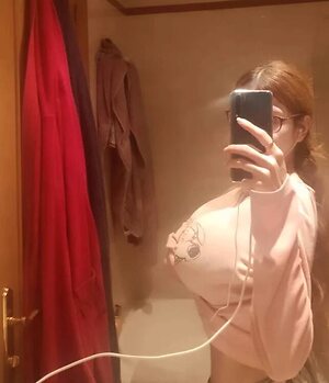 Mireia leaked photo #14