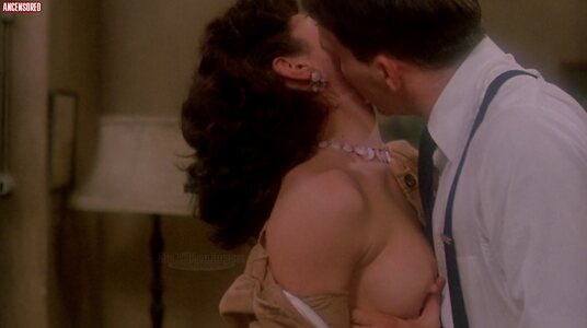 Mireille Deyglun leaked photo #4