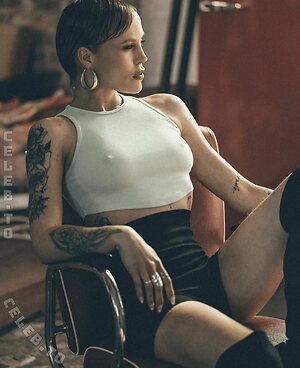 Miri Be photo