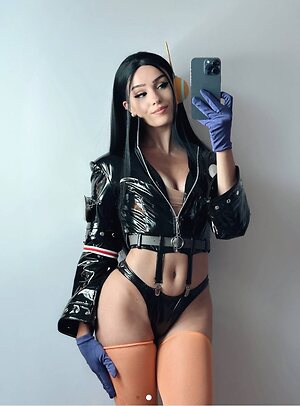 Miryam Semaan leaked photo #42