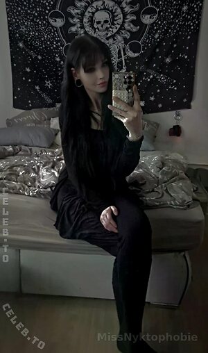 Miss Nyktophobie leaked photo #9