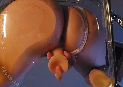 MissAlice leaked photo #46
