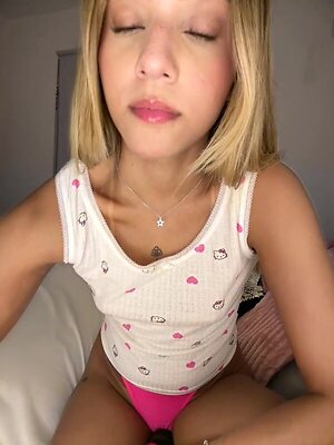 Missbella leaked photo #15