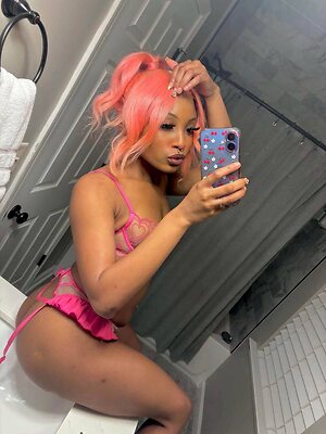 Missexoticcc._ leaked photo #2