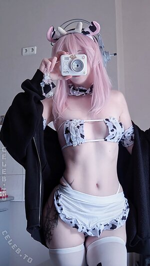 Miss.Fullmoon photo
