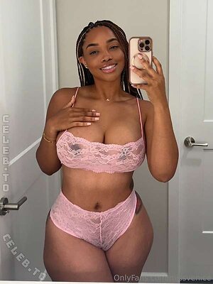 Missvenice Nude Leaked Photo #14