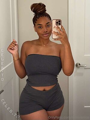 Missvenice Nude Leaked Photo #20