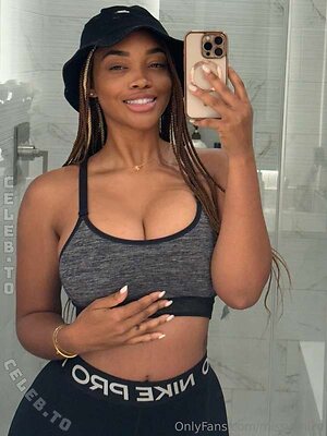 Missvenice Nude Leaked Photo #24