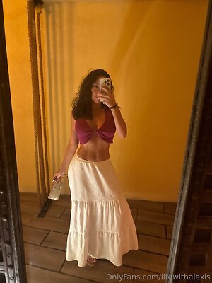 Mistress Alexis leaked photo #14