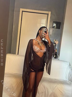 Mitchumtanya photo