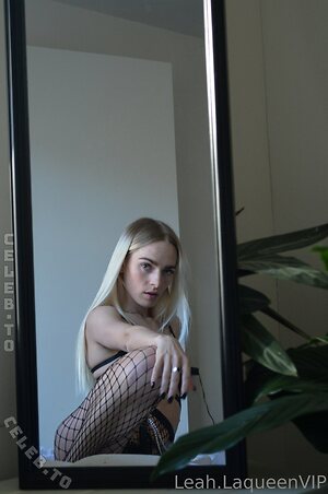 Mitternachtsballerina More Nude Photos