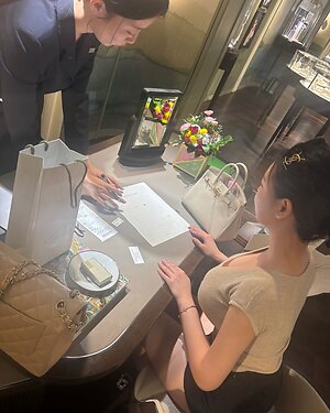 @mlle.jiwon leaked photo #6