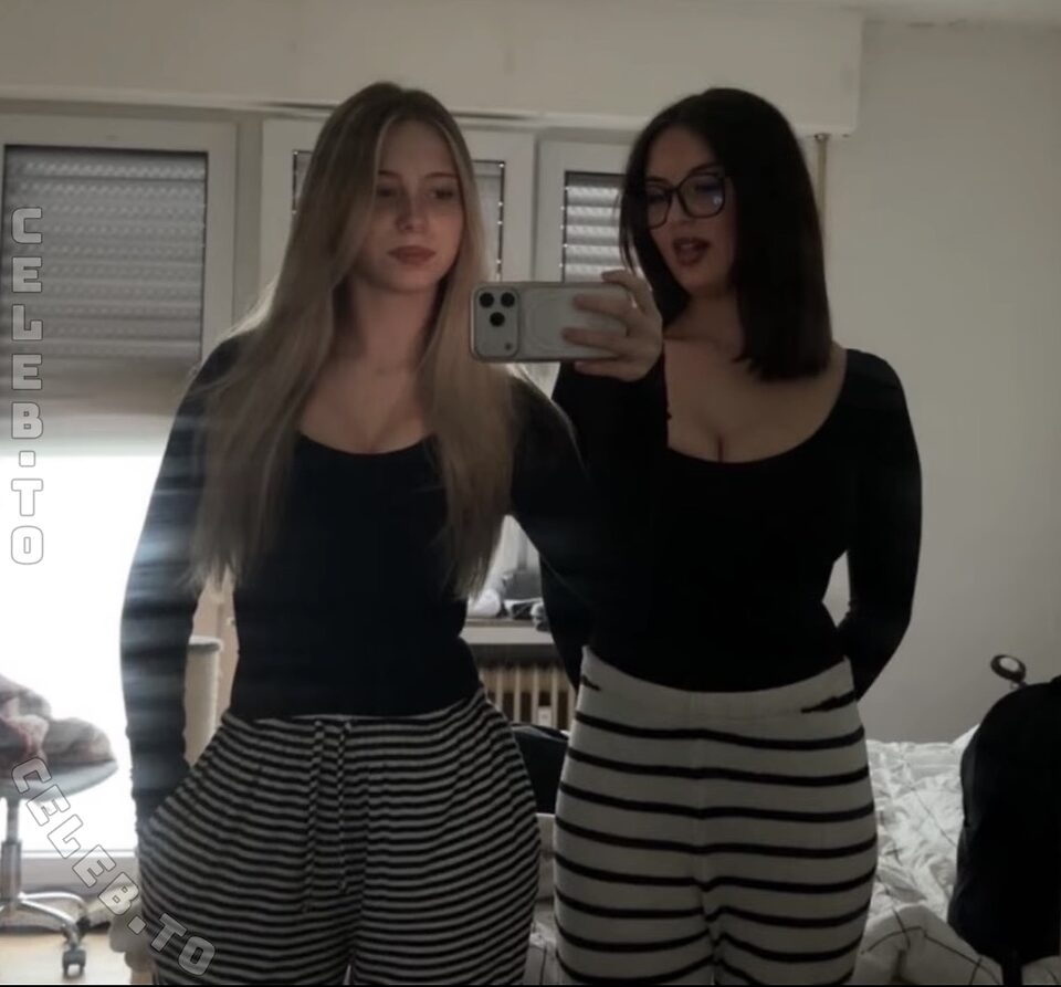 mmelleh (mmelleh / melleeh) Nude Leaked Photo #2