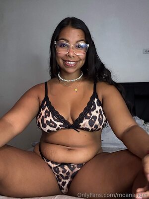 Set 4 — 11 photos