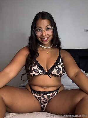 moanarider Nude Leaked Photo #42