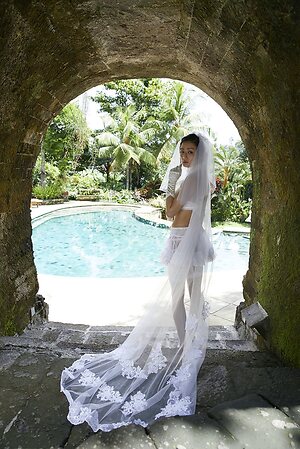 Moemi Katayama leaked photo #3