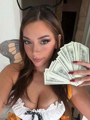 mole leaked photo #19
