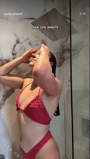 Molly Carlson Nude Leaked Photo #4