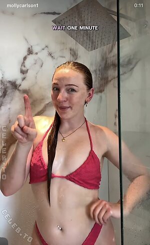 Molly Carlson Nude Leaked Photo #5