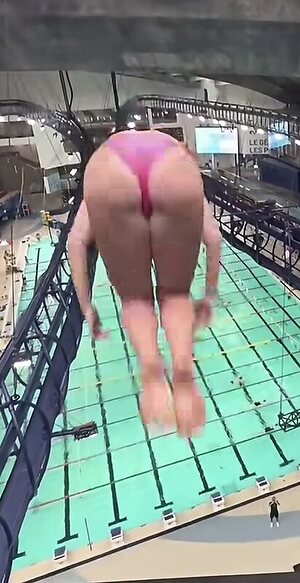 Molly Carlson leaked photo #19