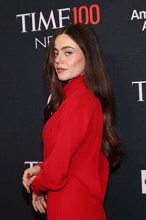 Molly Gordon leaked photo #39