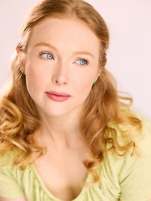 Molly Quinn leaked photo #4