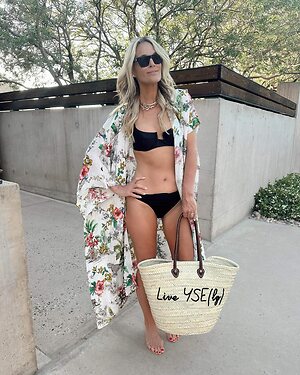 Molly Sims in bikini leaked photo #28