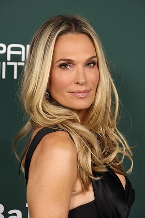 Molly Sims leaked photo #24