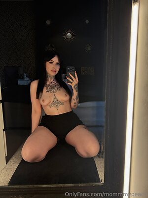 mommmypeach leaked photo #14