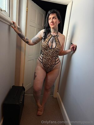 mommmypeach leaked photo #53