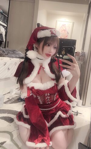 mona chan leaked photo #12
