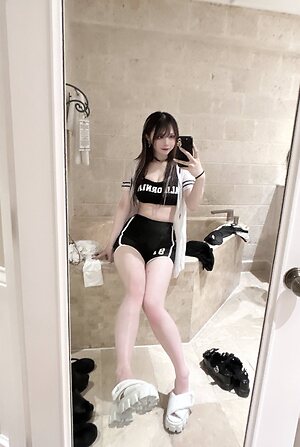 mona chan leaked photo #116
