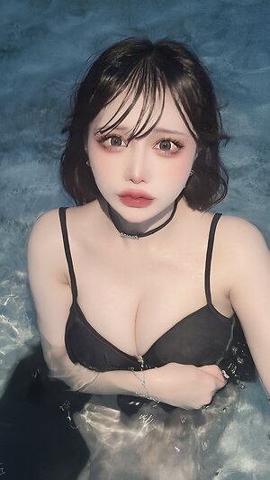 mona chan leaked photo #120