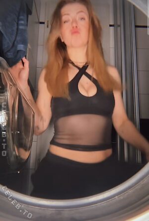 Monawithoutlisa Nude Leaked Photo #16