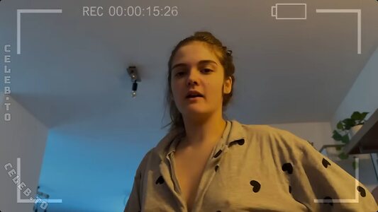 Mondwika Nude Leaked Photo #5