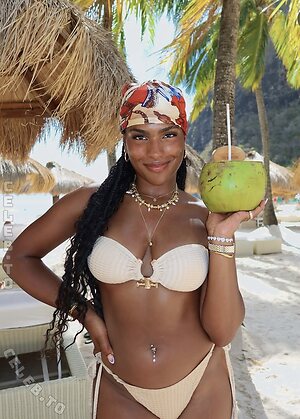 Monet McMichael photo