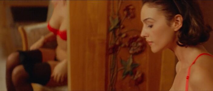 Monica Bellucci leaked photo #7