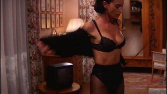 Monica Bellucci leaked photo #56