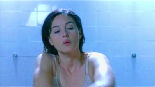 Monica Bellucci leaked photo #135