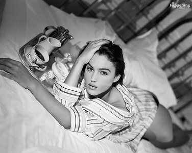 Monica Bellucci leaked photo #211
