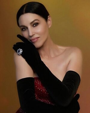Monica Bellucci leaked photo #232