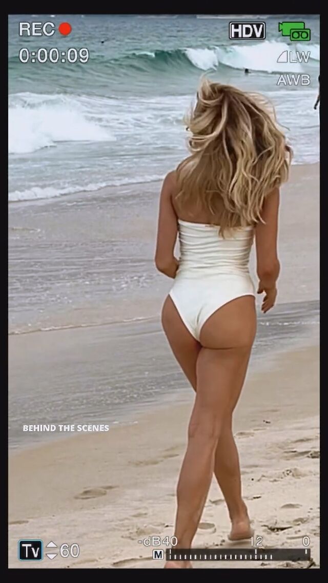 Monique Alfradique leaked photos