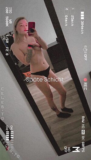 mopsiie More Nude Photos